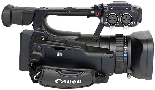 canon-xf100-02
